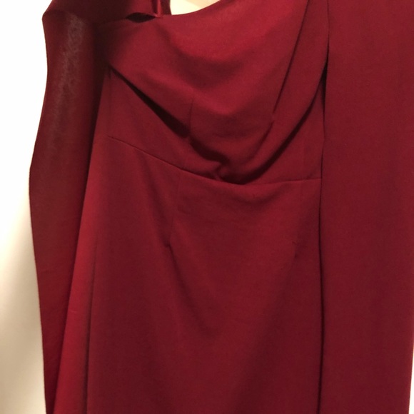 Burgundy cocktail dress with fun sleeves - Picture 2 of 5